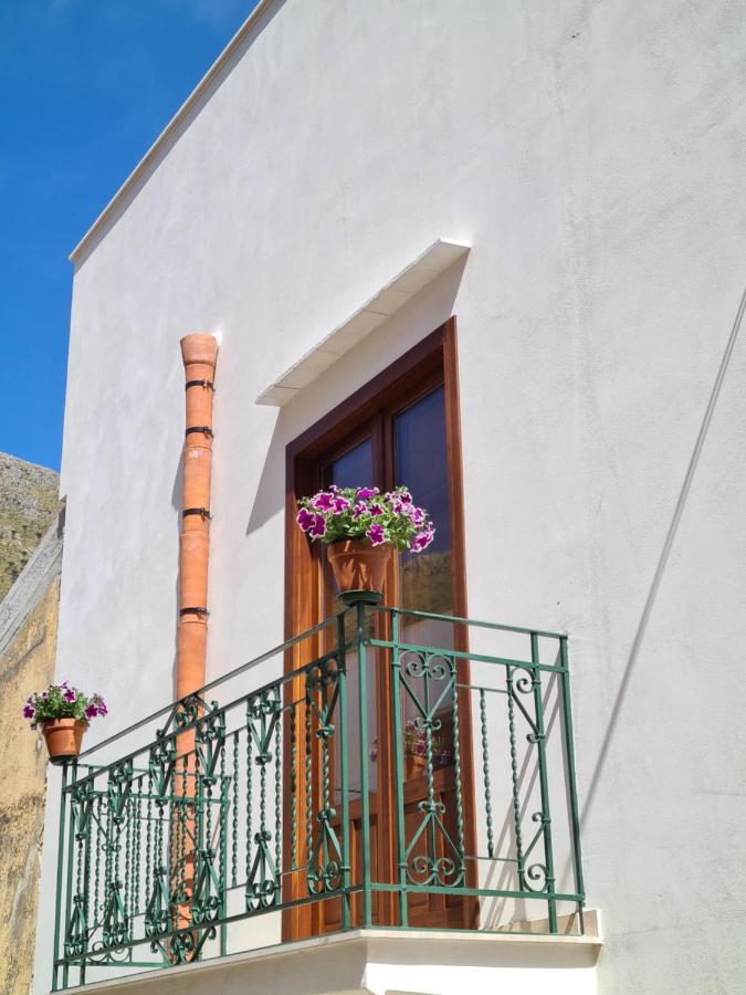 Voltamare Apartment Кастеламаре дел Голфо Екстериор снимка